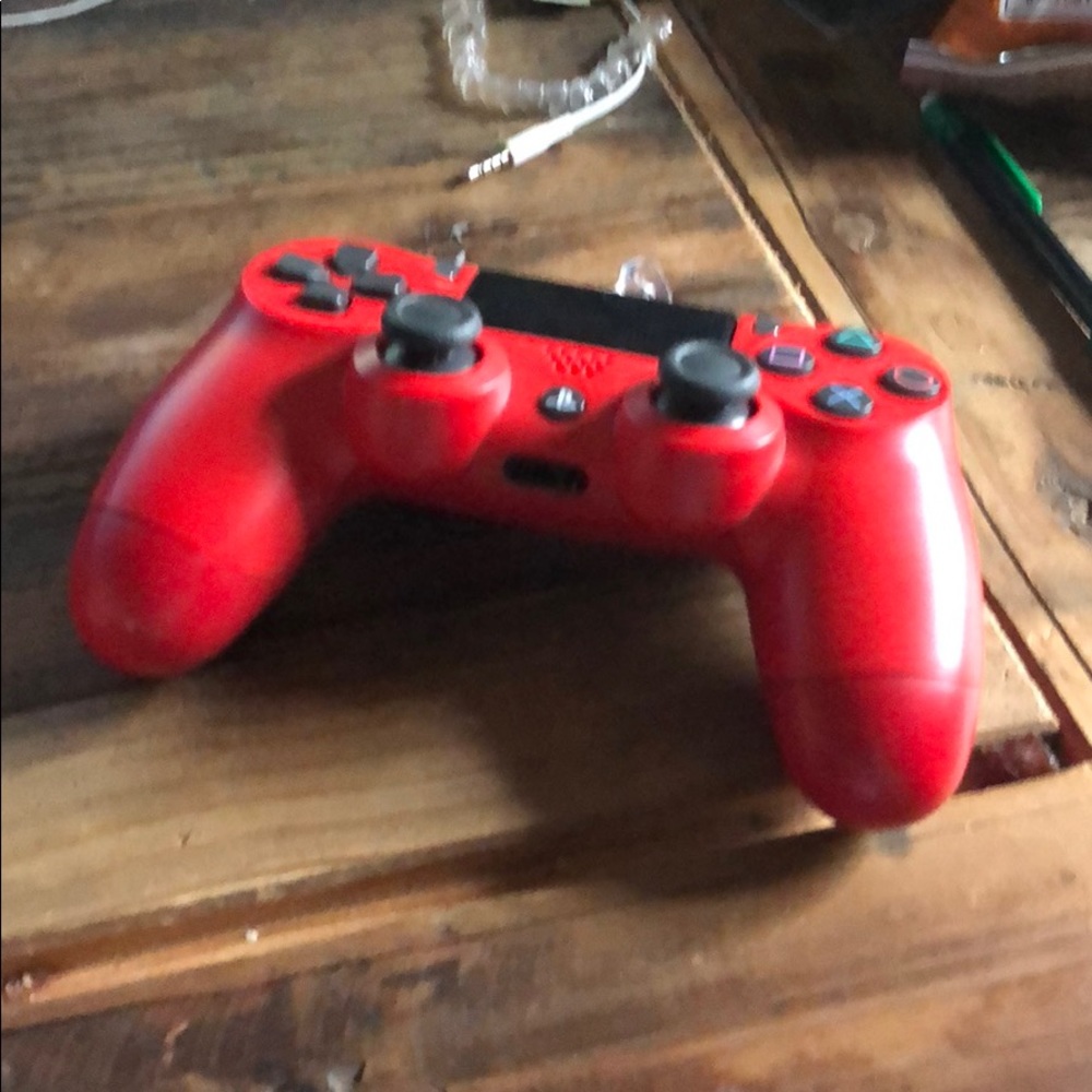 Red ps4 controller